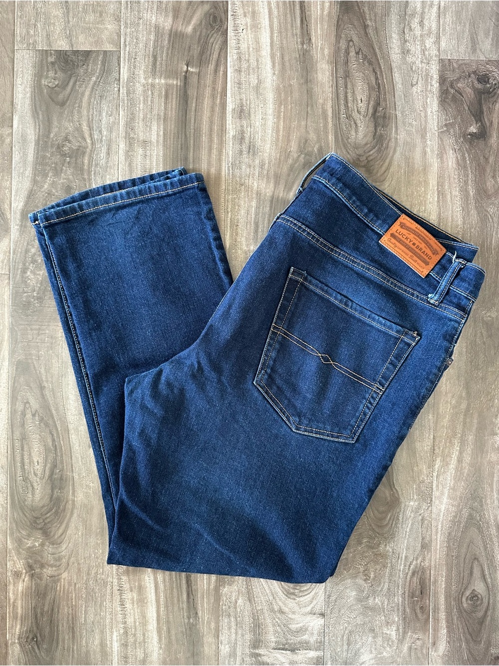 Lucky Brand 223 Straight Men’s Jeans Dark Wash 38x30